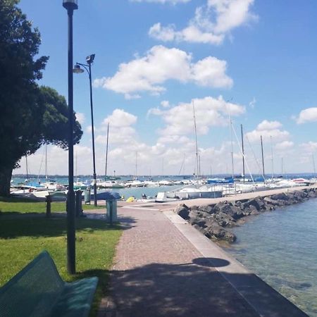 Appartamento Rosso Lazise Exteriér fotografie