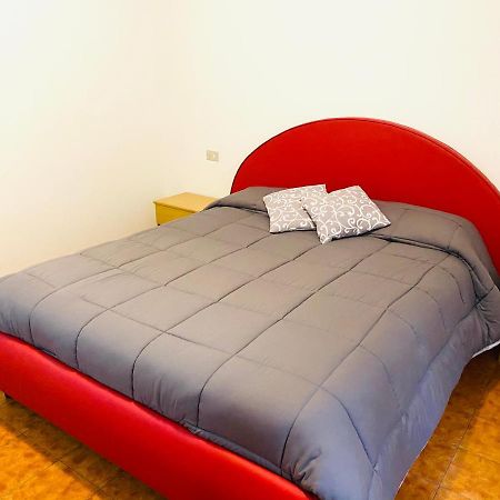 Appartamento Rosso Lazise Exteriér fotografie